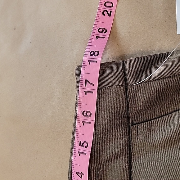 Old Navy Size L Brown "Extra High Rise" Trouser Shorts, NEW with Tag - Picture 4 of 12